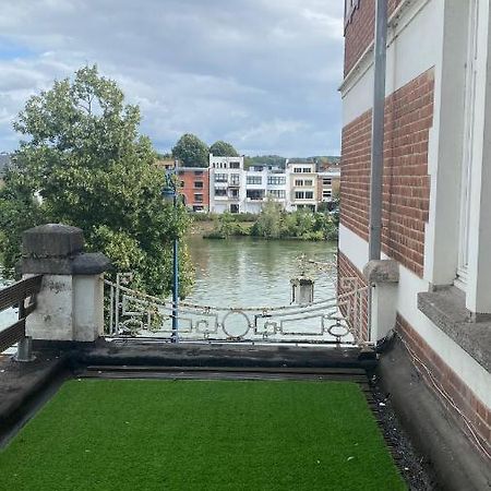Studio Vue Sur Meuse ナミュール エクステリア 写真