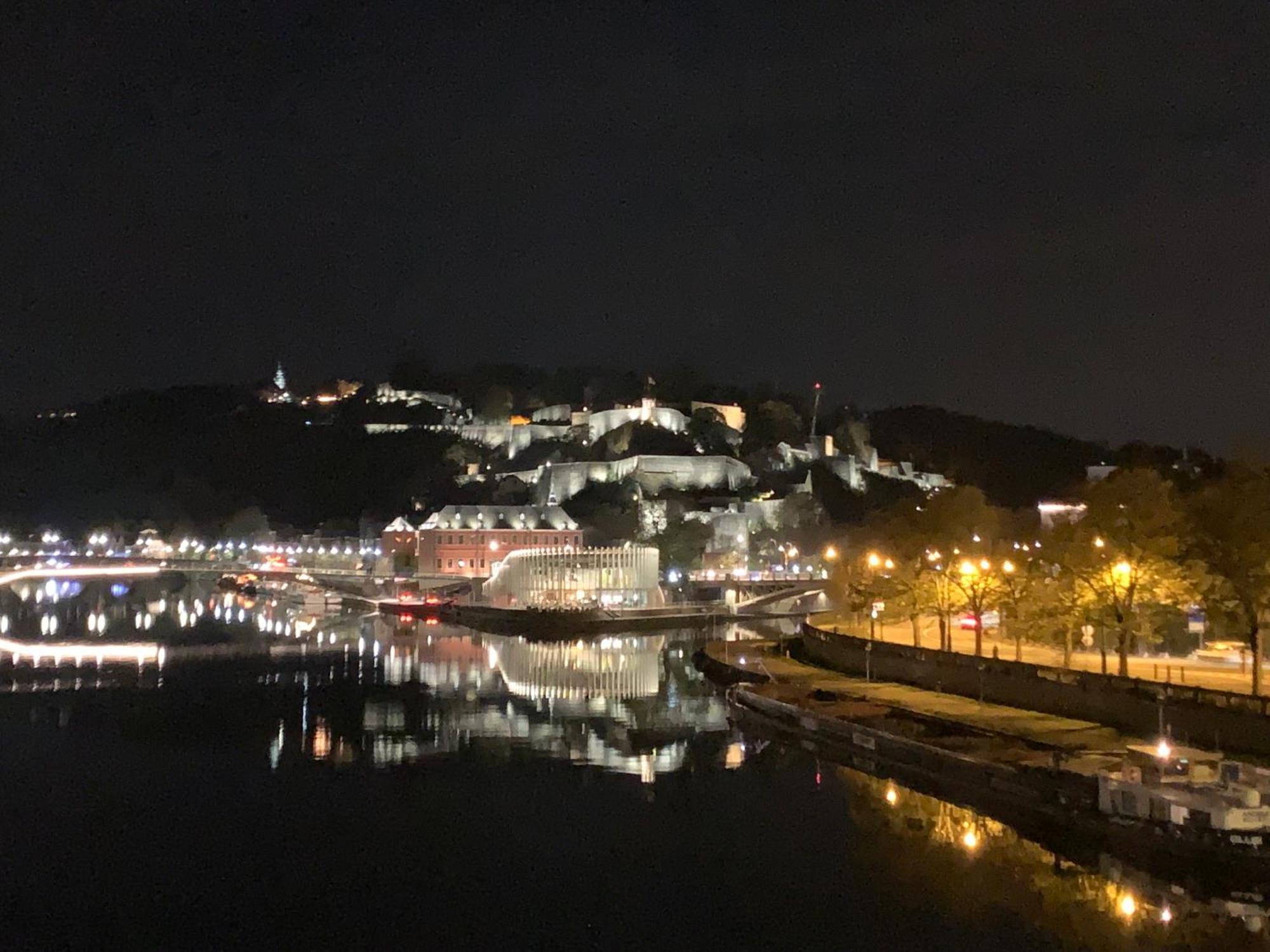 Studio Vue Sur Meuse ナミュール エクステリア 写真